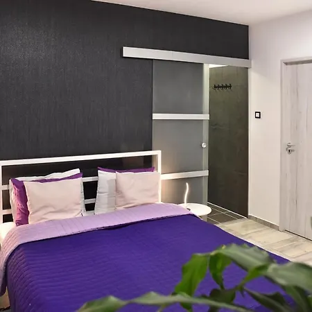 Water Lily Boutique And Hévíz