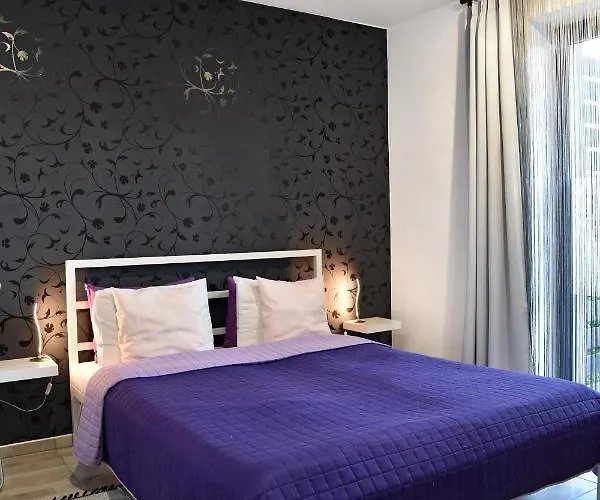 Water Lily Boutique And Πανσιόν 3*