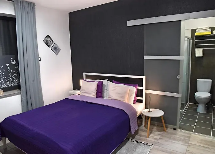 Water Lily Boutique And ゲストハウス