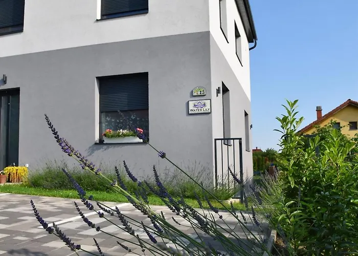 Πανσιόν Water Lily Boutique And Hévíz