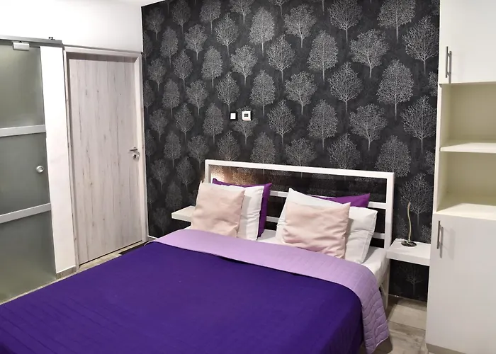 Water Lily Boutique And Πανσιόν