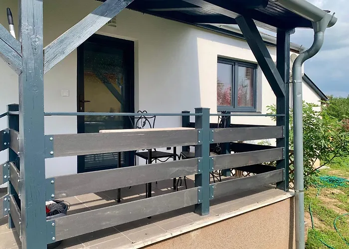 Water Lily Boutique And Hévíz